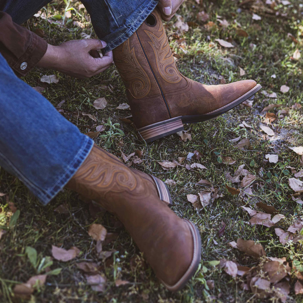 Cowboy Boots for Men Full-Grain Cowhide Square Toe Western Boot Q299688